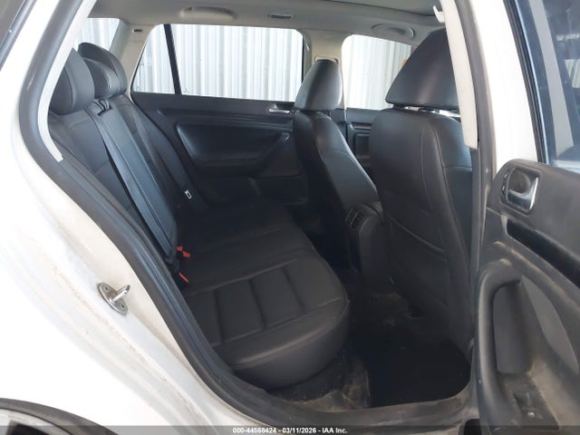 3VWPL7AJ2EM611588 Volkswagen Jetta Sportwagen 2.0l Tdi