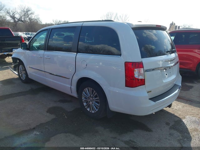 2016 Chrysler Town & Country Touring-l მანქანა იყიდება აუქციონზე, vin: 2C4RC1CG9GR119016, აუქციონის ნომერი: 44568432