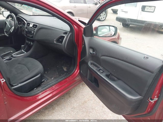 44568471 :رقم المزاد ، 1C3CCBBB3CN106694 vin ، 2012 Chrysler 200 Touring مزاد بيع