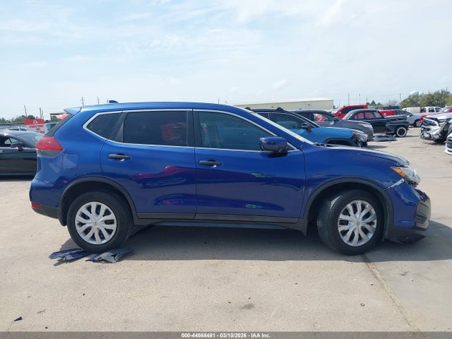 5N1AT2MT8LC764382 Nissan Rogue S Fwd