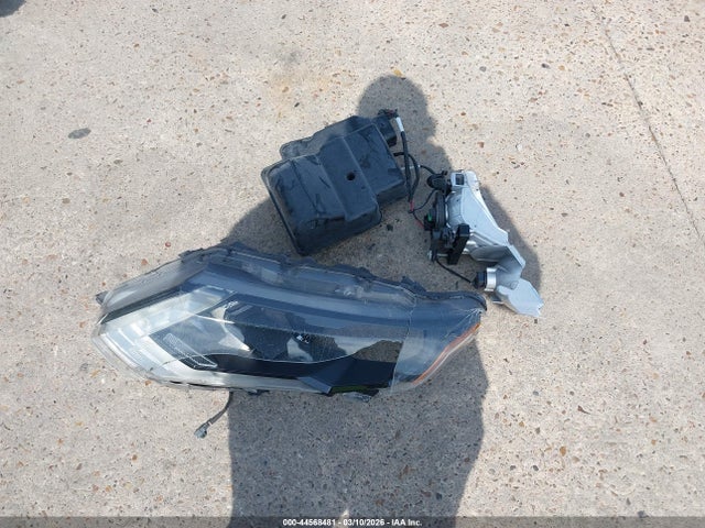 5N1AT2MT8LC764382 Nissan Rogue S Fwd
