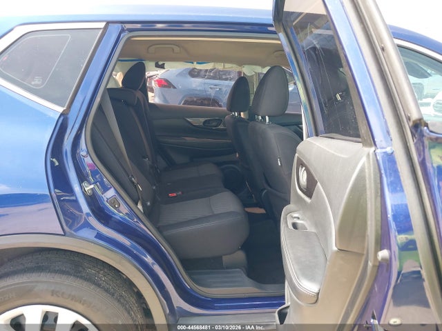 5N1AT2MT8LC764382 Nissan Rogue S Fwd
