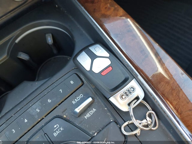 2019 AUDI A4 WAUDNAF45KA026509 Photo 10