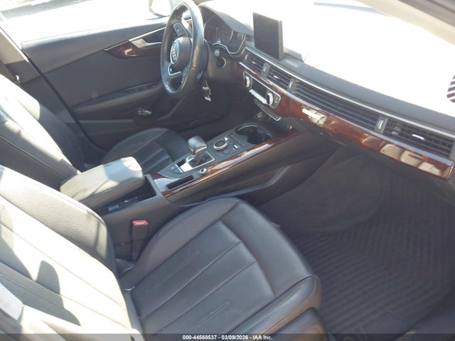 2019 AUDI A4 WAUDNAF45KA026509 Photo 4