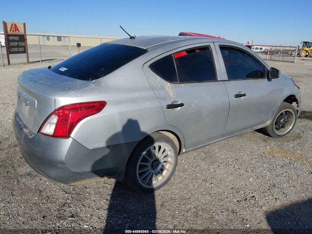 Nissan Versa 1.6 S 2017 3N1CN7AP8HL847496 Image 4