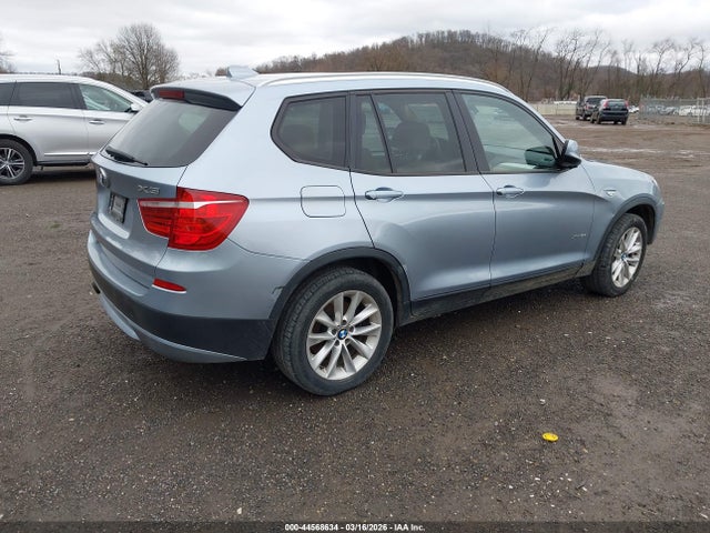 2013 BMW X3 5UXWX9C54D0D03176 Photo 3