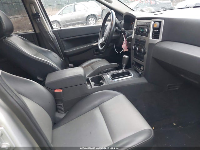 2008 Jeep Grand Cherokee Laredo მანქანა იყიდება აუქციონზე, vin: 1J8GR48K18C226777, აუქციონის ნომერი: 44568639