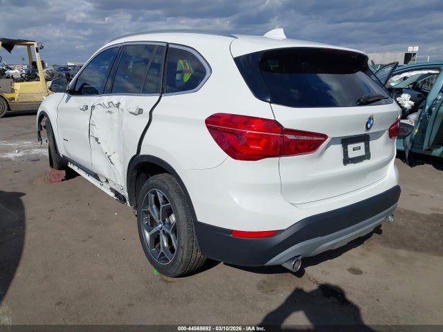 2017 BMW X1 WBXHU7C35HP925353 Photo 2