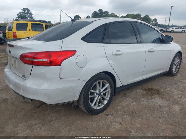 Aukcja sprzedaży 2015 Ford Focus Se, vin: 1FADP3F27FL287339, numer aukcji: 44568696