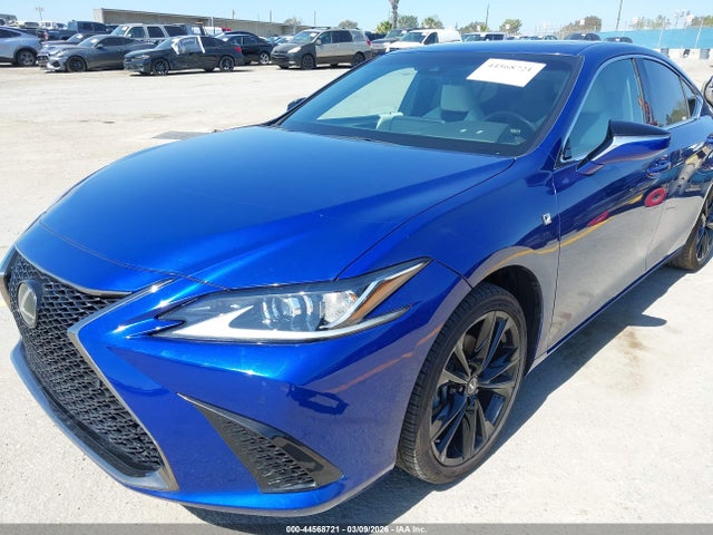 58AJZ1B17PU142018 Lexus Es 350 F Sport Handling