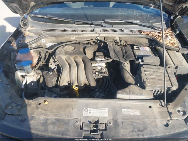 2013 Volkswagen Jetta 2.0l S მანქანა იყიდება აუქციონზე, vin: 3VW2K7AJ4DM268522, აუქციონის ნომერი: 44568733
