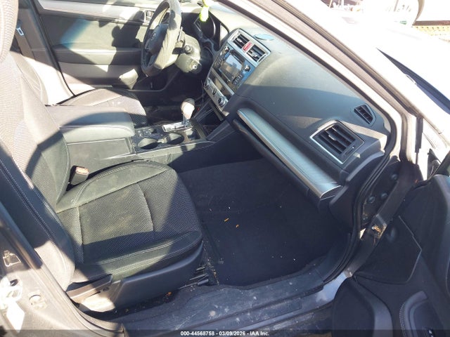 44568758 :رقم المزاد ، 4S4BSABC0K3386304 vin ، 2019 Subaru Outback 2.5i مزاد بيع