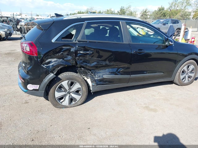 2019 KIA NIRO PLUG-IN HYBRID KNDCD3LD5K5289691 Photo 5