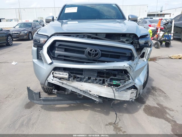 44568831 :رقم المزاد ، 3TYKB5FNXRT011461 vin ، 2024 Toyota Tacoma Sr5 مزاد بيع