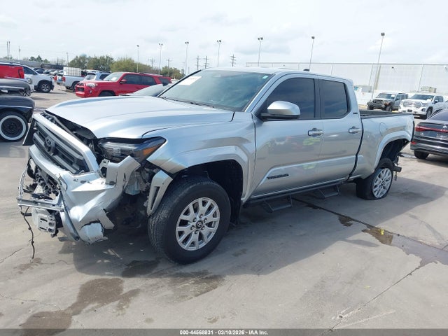 44568831 :رقم المزاد ، 3TYKB5FNXRT011461 vin ، 2024 Toyota Tacoma Sr5 مزاد بيع