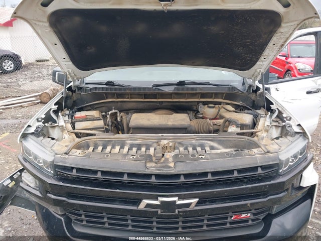 44568833 :رقم المزاد ، 3GCPYFED9MG179968 vin ، 2021 Chevrolet Silverado 1500 4wd  Short Bed Lt Trail Boss مزاد بيع