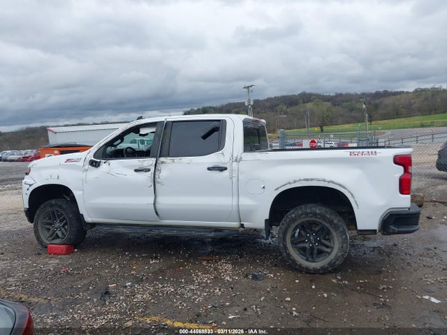 44568833 :رقم المزاد ، 3GCPYFED9MG179968 vin ، 2021 Chevrolet Silverado 1500 4wd  Short Bed Lt Trail Boss مزاد بيع