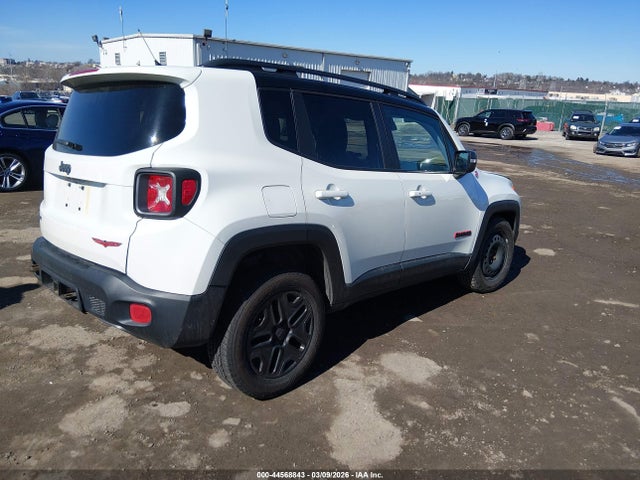 Продаж на аукціоні авто 2016 Jeep Renegade Trailhawk, vin: ZACCJBCT0GPC81569, номер лоту: 44568843