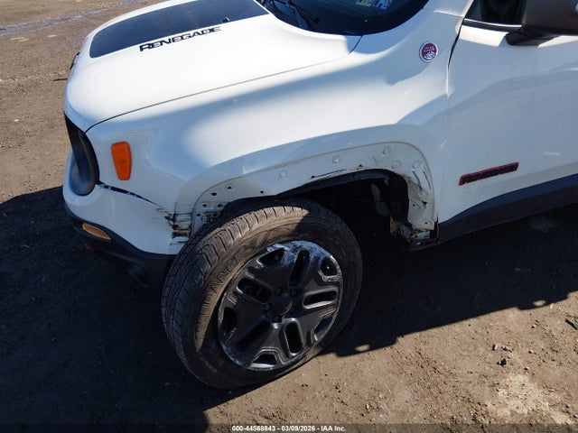 Продаж на аукціоні авто 2016 Jeep Renegade Trailhawk, vin: ZACCJBCT0GPC81569, номер лоту: 44568843