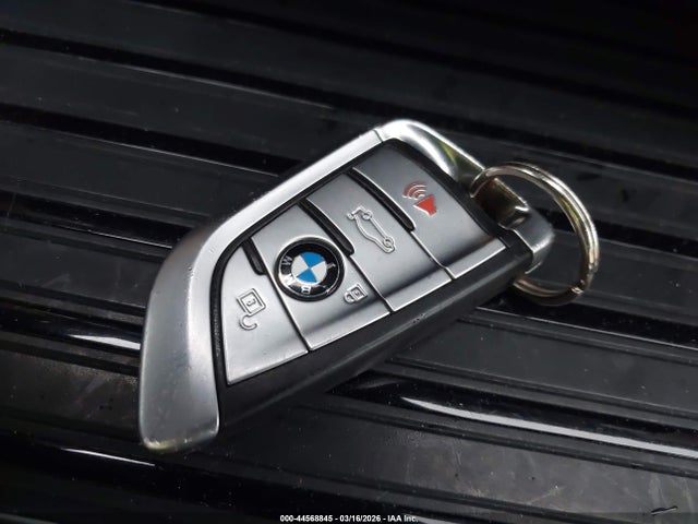 Продажа на аукционе авто 2017 Bmw X5 Xdrive35i, vin: 5UXKR0C59H0V68411, номер лота: 44568845