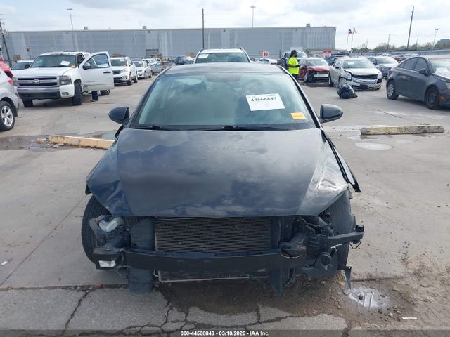 5NPD84LF6HH099309 Hyundai ELANTRA SE