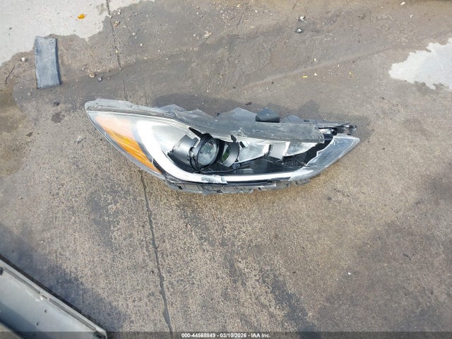 5NPD84LF6HH099309 Hyundai ELANTRA SE