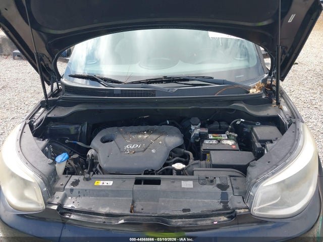 KIA Soul 2014 KNDJN2A22E7012683 Image 10