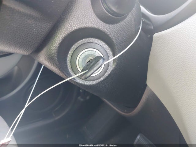 KIA Soul 2014 KNDJN2A22E7012683 Image 11