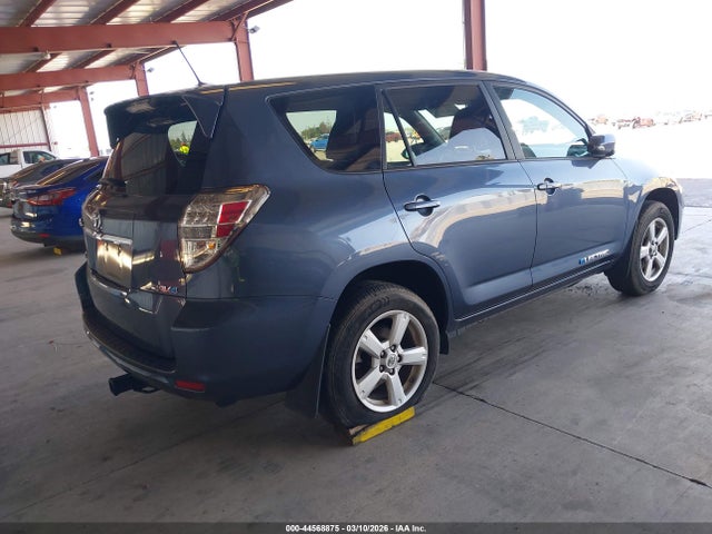 2014 TOYOTA RAV4 EV 2T3YL4DV4EW003235 Photo 3