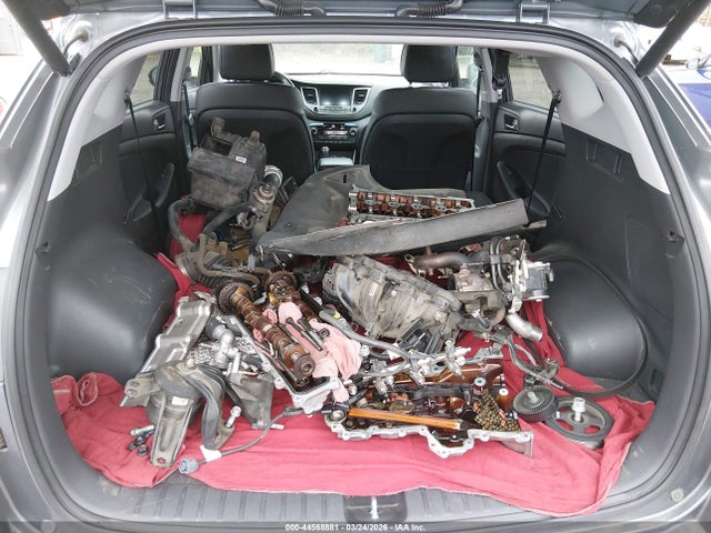 KM8J3CA2XGU192720 Hyundai Tucson Limited