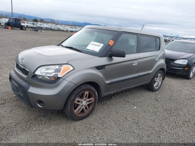 2010 KIA SOUL KNDJT2A24A7076949 Photo 1