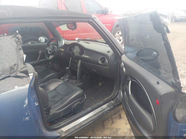 2006 MINI COOPER WMWRF33526TG15493 Photo 4