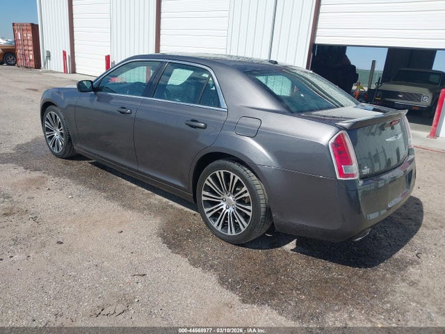 2014 CHRYSLER 300 2C3CCABG3EH156898 Photo 2