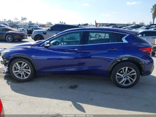 Infiniti QX30 2018 SJKCH5CP3JA040920 Image 15