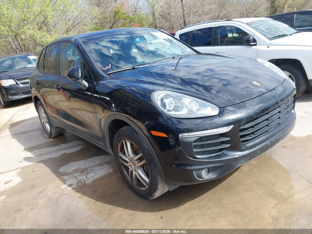 2016 PORSCHE CAYENNE WP1AA2A25GKA10629 Photo 0