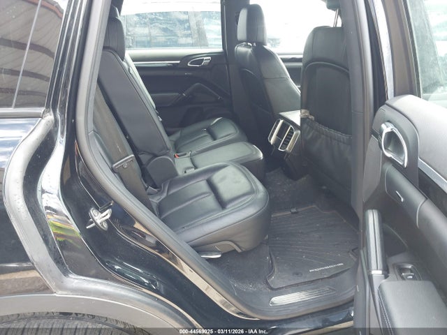 2016 PORSCHE CAYENNE WP1AA2A25GKA10629 Photo 7
