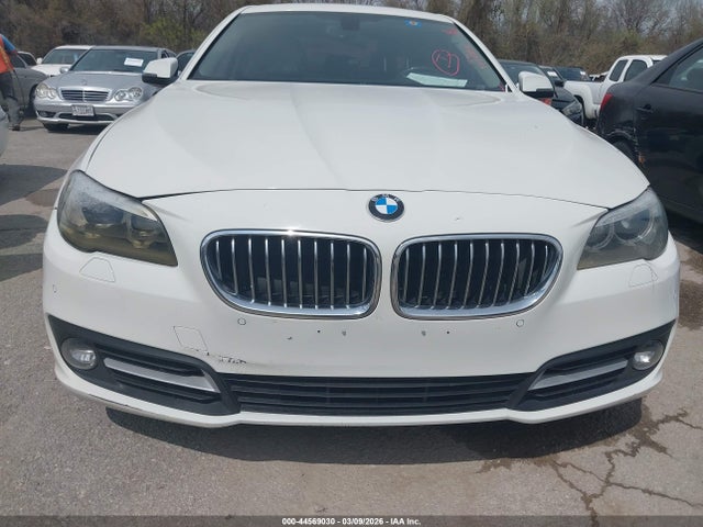 44569030 :رقم المزاد ، WBA5A7C55FD622921 vin ، 2015 Bmw 528i Xdrive مزاد بيع