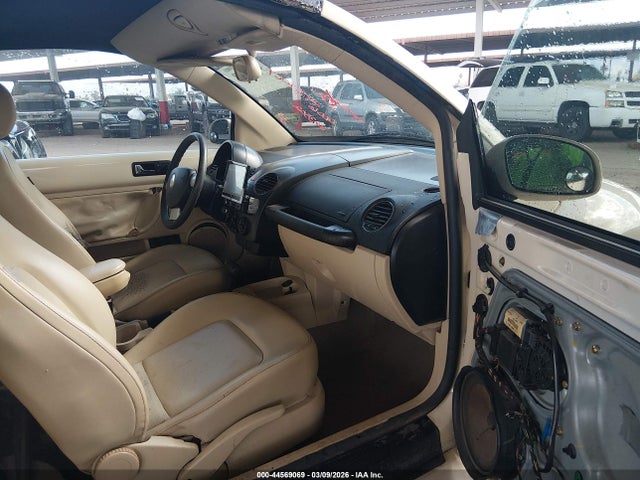 2006 Volkswagen New Beetle 2.5 (a6) მანქანა იყიდება აუქციონზე, vin: 3VWPF31Y66M303502, აუქციონის ნომერი: 44569069