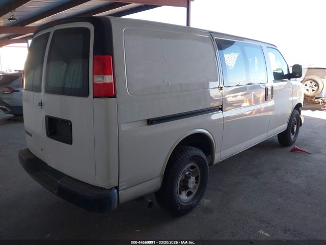 1GCWGAFP5L1268914 Chevrolet Express Cargo Rwd 2500 Regular Wheelbase Wt