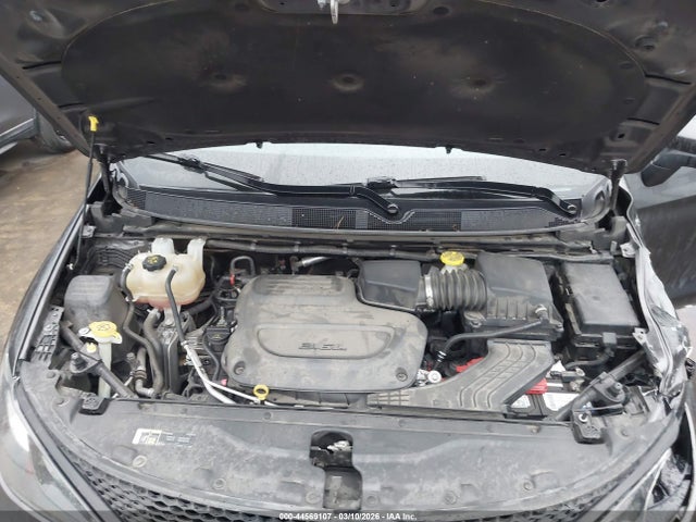 Продаж на аукціоні авто 2021 Chrysler Voyager Lxi, vin: 2C4RC1DG2MR603801, номер лоту: 44569107