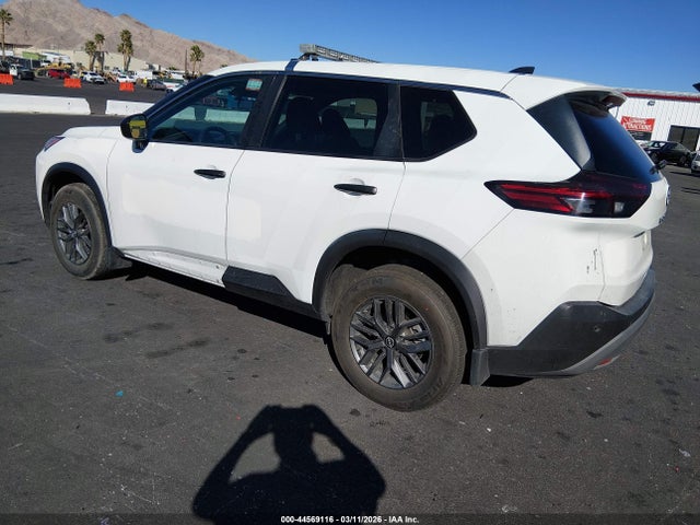 2022 Nissan Rogue S Fwd მანქანა იყიდება აუქციონზე, vin: 5N1BT3AA0NC711370, აუქციონის ნომერი: 44569116