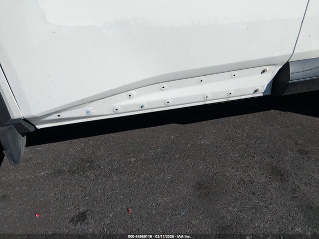 2022 Nissan Rogue S Fwd მანქანა იყიდება აუქციონზე, vin: 5N1BT3AA0NC711370, აუქციონის ნომერი: 44569116