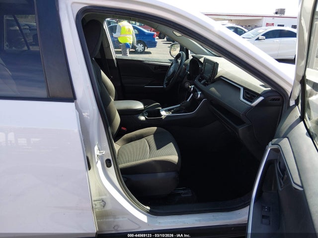 Toyota RAV4 LE 2022 2T3G1RFV3NC258505 Image 5