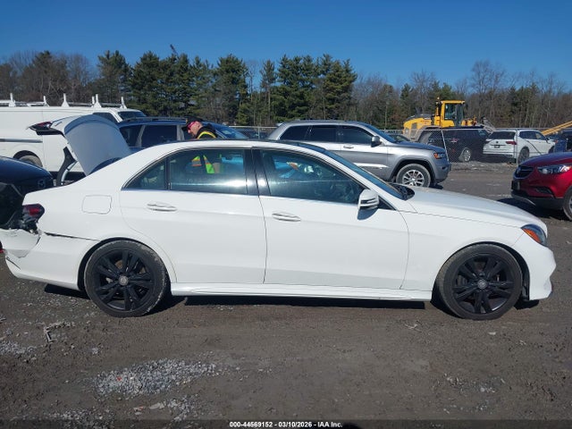 44569152 :رقم المزاد ، WDDHF8JB2GB254085 vin ، 2016 Mercedes-benz E 350 4matic مزاد بيع