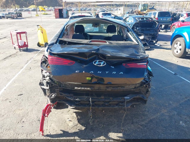 Hyundai ELANTRA SEL 2020 5NPD84LF0LH512219 Image 17