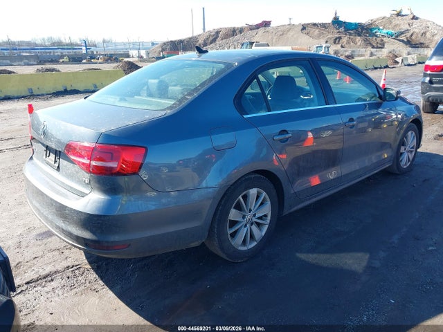 44569201 :رقم المزاد ، 3VWD07AJ7FM313650 vin ، 2015 Volkswagen Jetta 1.8t Se مزاد بيع
