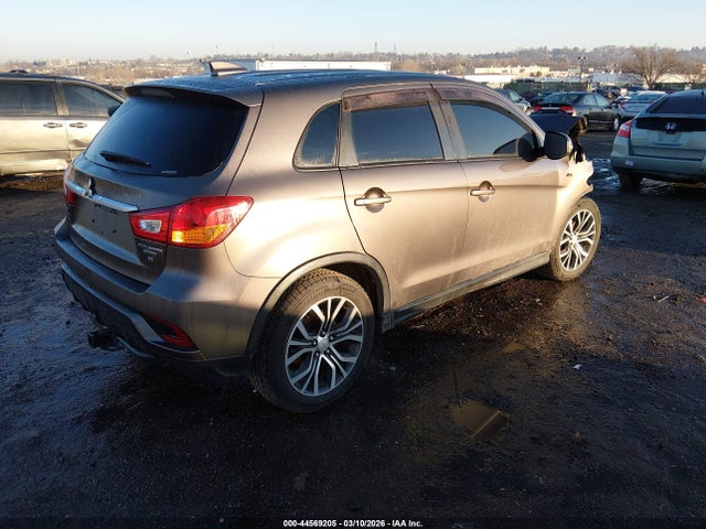 2018 MITSUBISHI OUTLANDER SPORT JA4AR3AW7JZ012829 Photo 3