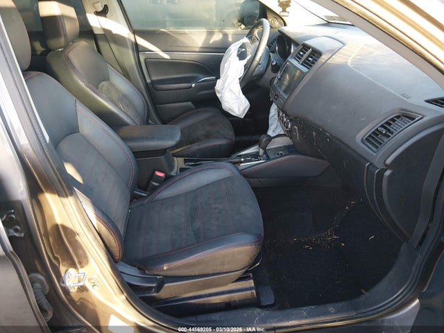 2018 MITSUBISHI OUTLANDER SPORT JA4AR3AW7JZ012829 Photo 4