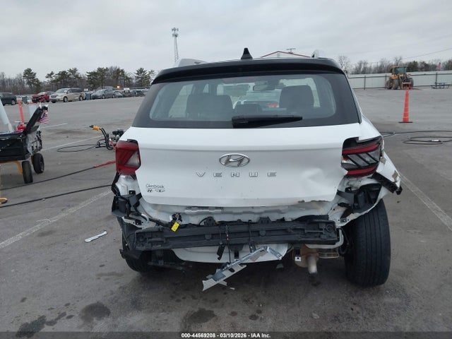 Hyundai Venue Limited 2022 KMHRC8A32NU201707 Image 18