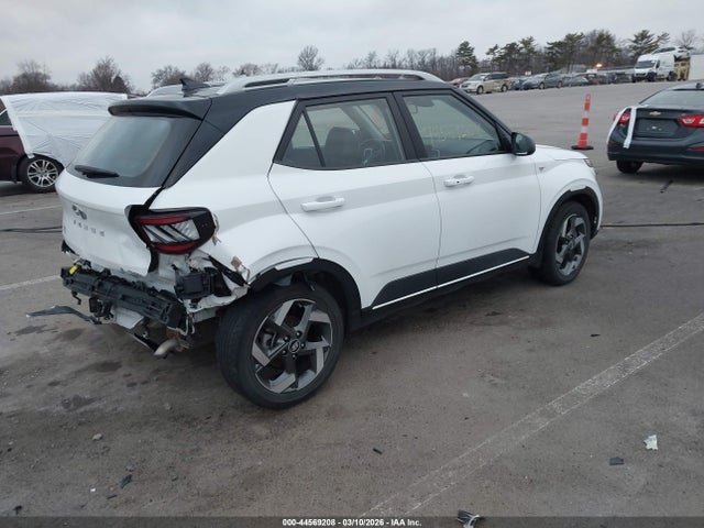 Hyundai Venue Limited 2022 KMHRC8A32NU201707 Image 4